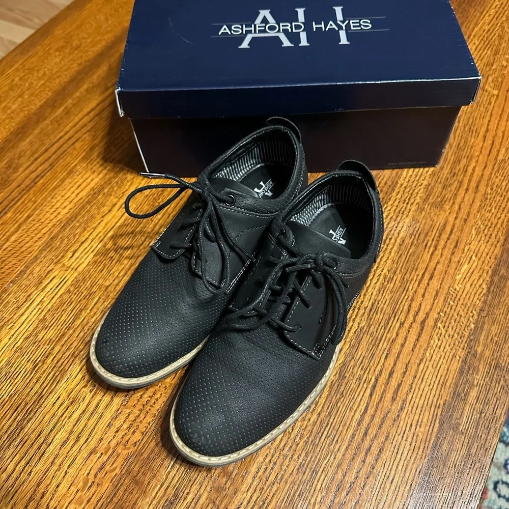 Ashford Hayes Black Kids Dress Shoes